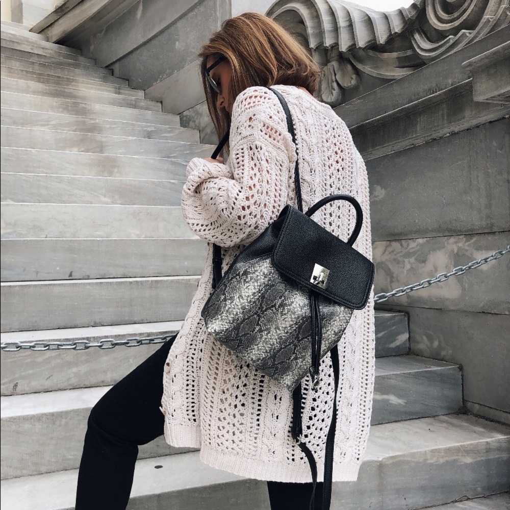 Last 1✨Tegan Vegan Leather Snakeskin Mini Backpack - Picture 2 of 8